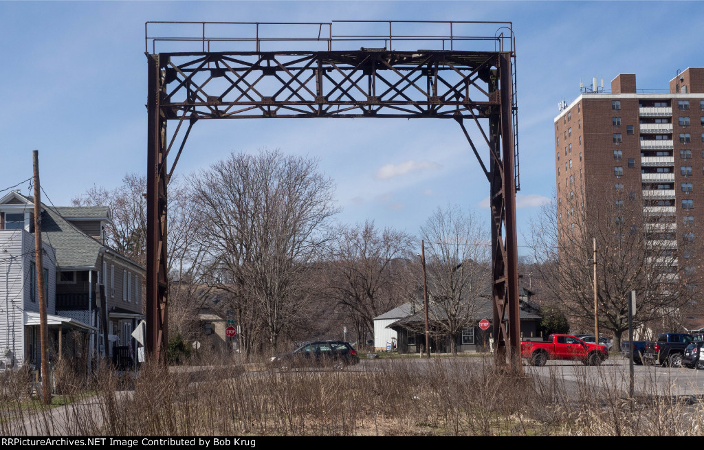 Former Reading Company signal bridge in Sunbury